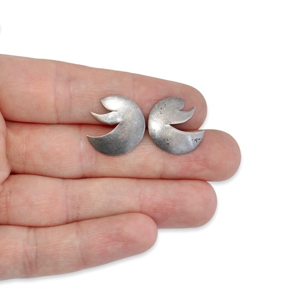 Vintage Sterling Silver Stud Earrings Abstract Modernist Large Crescent Studs - Picture 3 of 3